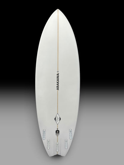 Arakawa Firecat 6'0 5-fin surfboard – bottom view