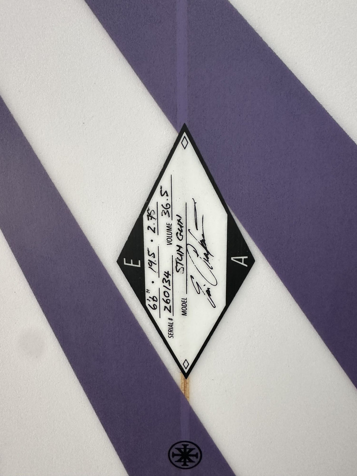 Arakawa Stun Gun 6'6 surfboard – dimensions stamp (length, width, thickness, volume)